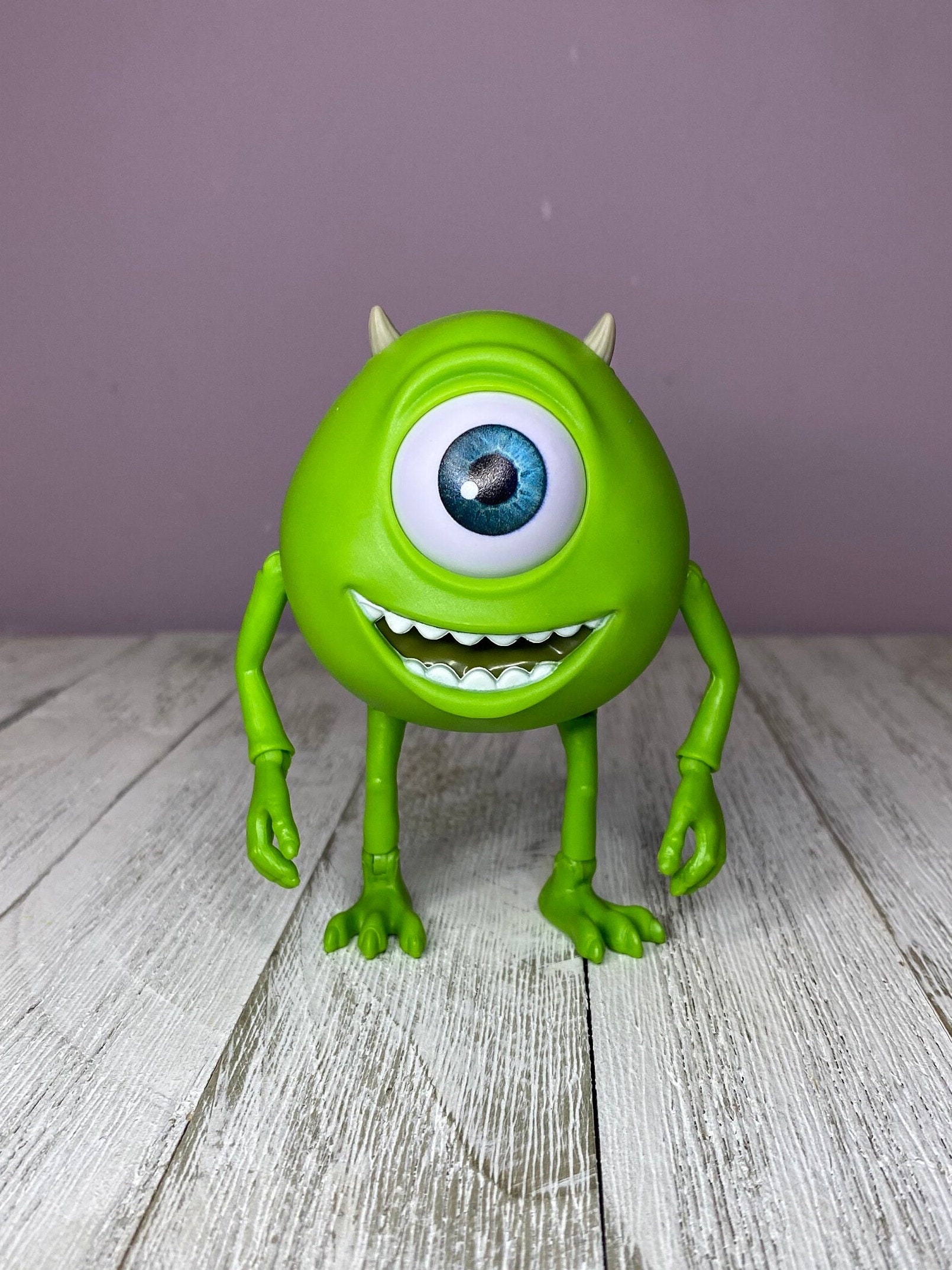 Disney Pixar Monsters Inc Mike Wazowski 4” Poseable Jointed Action