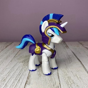 MLP G4 Guardians of Harmony Shining Armor Jointed Action Figure (My Little Pony The Movie) See Description