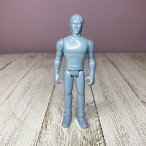 Ben 10 Ultimate Alien Force Metal Absorbed Kevin Levin 3.5” Action Figure Cartoon Network