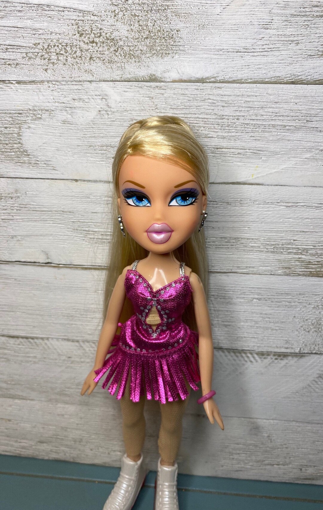 Bratz Play Sportz Cloe Ice Skating Doll 2007 MGA Etsy
