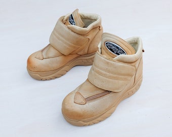 90s skechers platform sneakers name