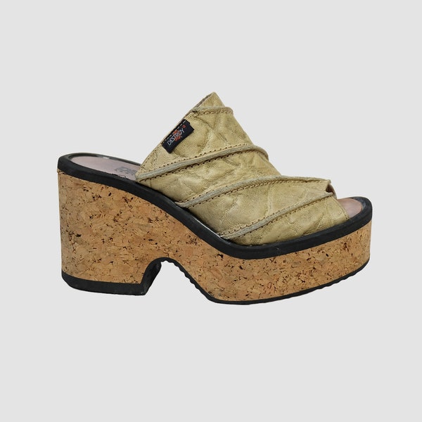 Vintage 90s 'Destroy' Beige Platform Sandals (Size UK 6 EU 39 US 8.5)