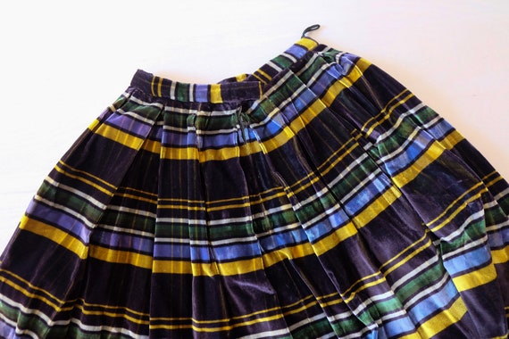 Vintage 50s Velvet Striped A-line Skirt W24 - image 6