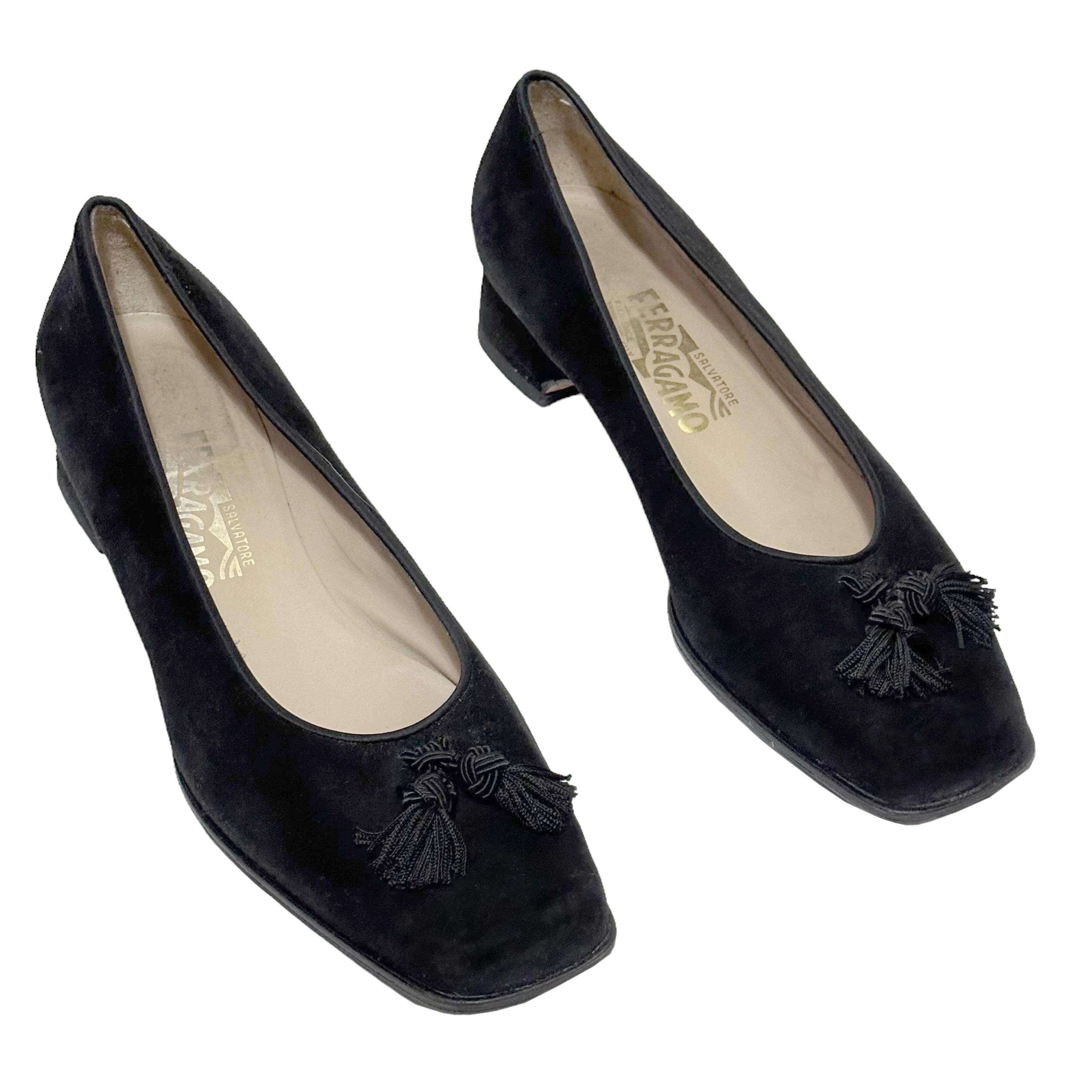 1990s Salvatore Ferragamo Black Leather Loafers – Screaming