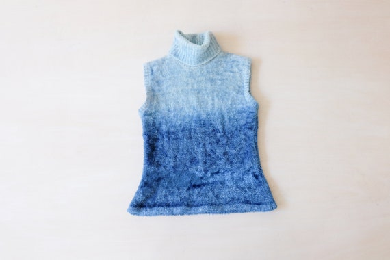 Vintage 90s Blue Fluffy Sleeveless Turtleneck Top