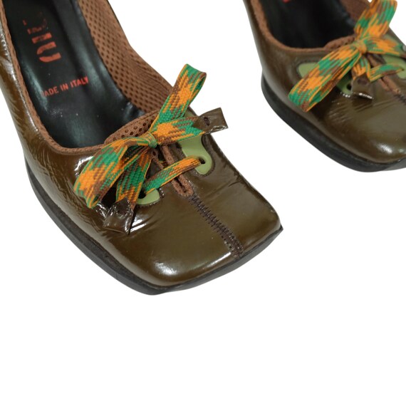 miumiu グリーン ベルベット クロスストラップシューズ36.5 MIU MIU - miumiu グリーン ベルベット クロスストラップ