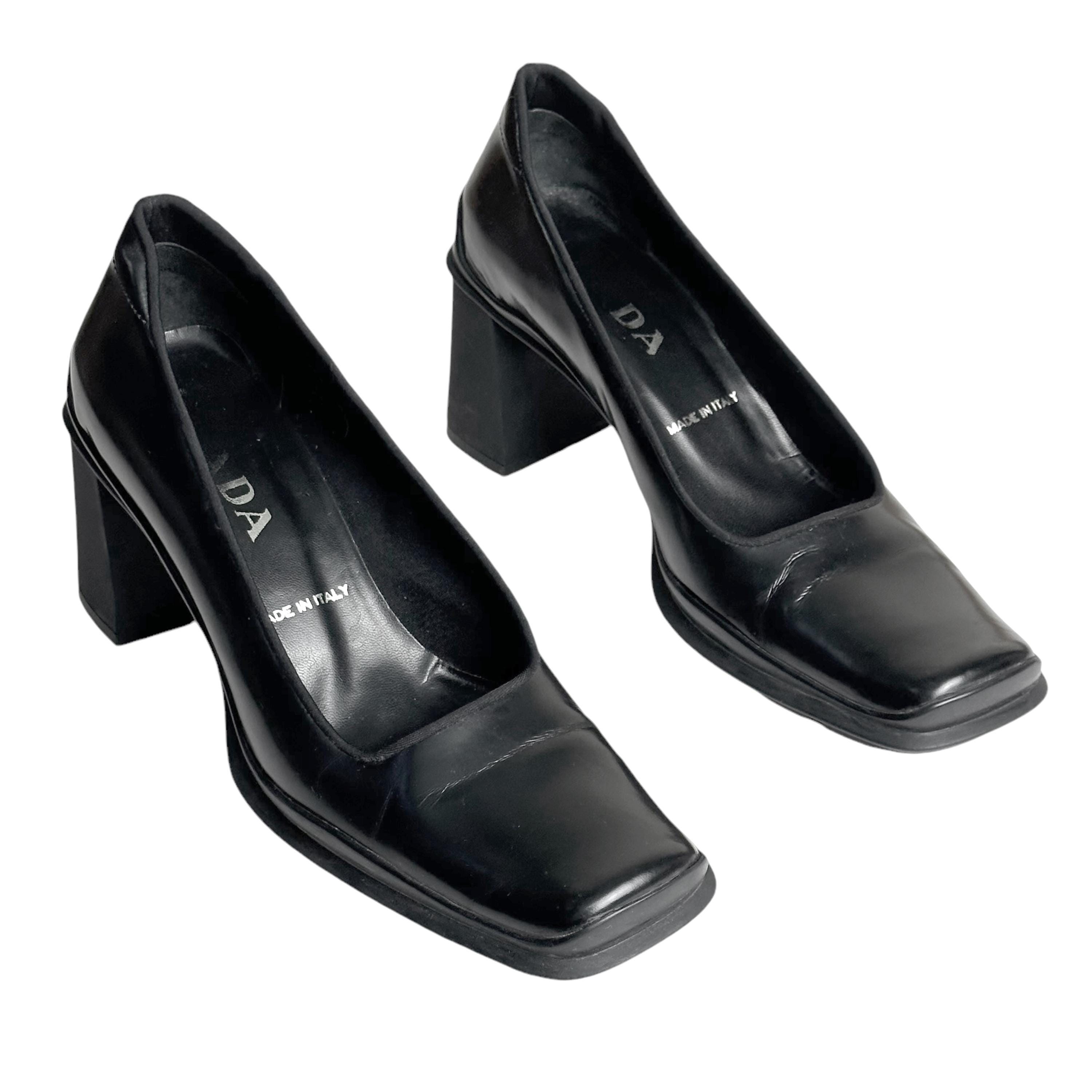 Vintage 90s 'prada' Square Toe Heels (size UK 3.5 EU 36.5 US Vintage 90s 'prada' Square Toe Heels (size UK 3.5 EU 36.5 US