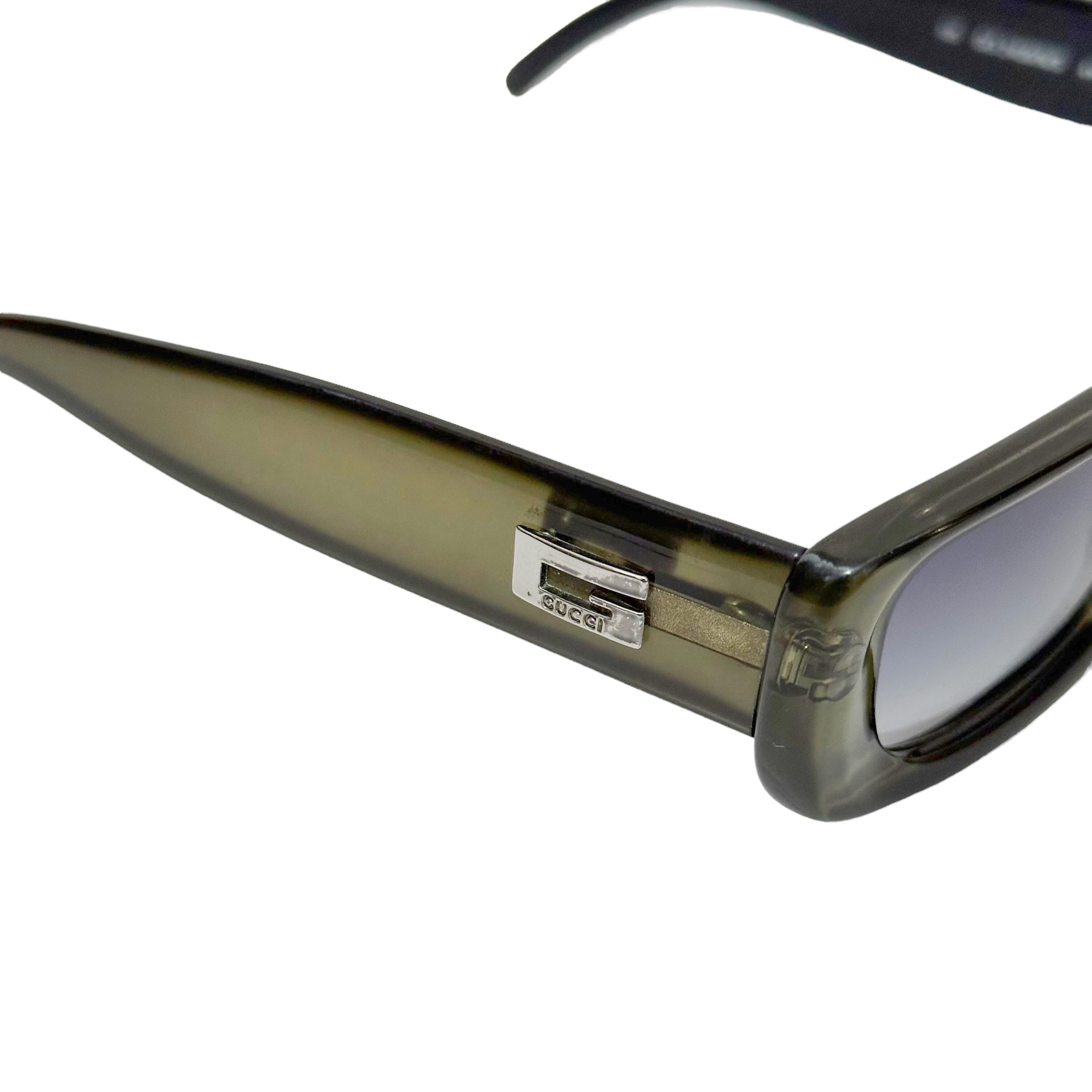 小物 00s archive GUCCI gradation sunglasses 00s archive GUCCI gradation sunglasses - メルカリ