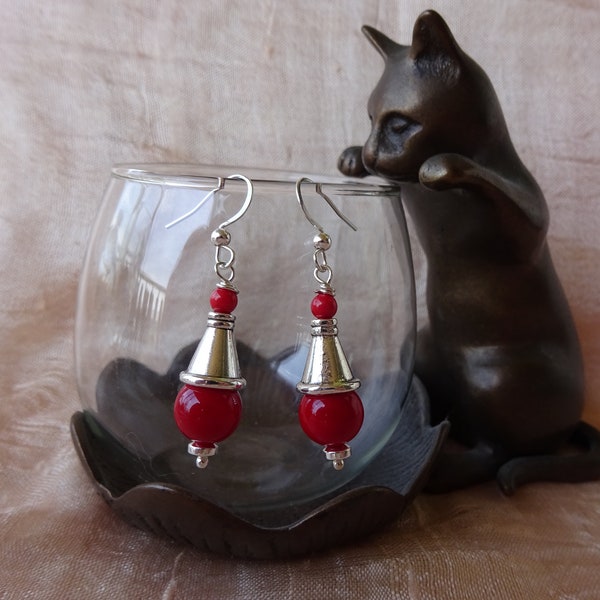 boucles d'oreilles ethniques corail bambou rouge, argent tibétain