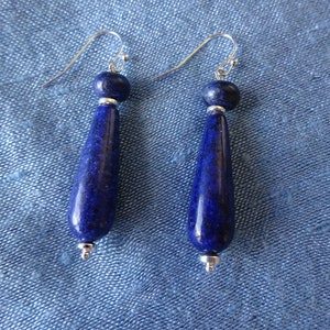 boucles d'oreilles longues gouttes et rondelles lapis-lazuli, hématite argentée imagem 2