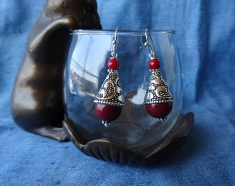 boucles d'oreilles ethniques jaspe rouge, corail bambou, argent tibétain