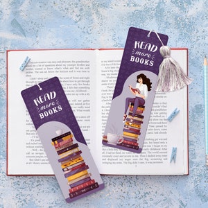 Bookmark &quot;READ MORE BOOKS&quot;