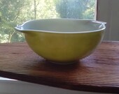 Vintage Pyrex avocado green large mixing nesting batter bowl Cinderella tab handles 2.5 quart 443 olive kitchen serving retro dinnerware 70s