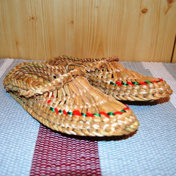 Handmade Straw Rattan Reed "Lapti" - Old Style Slavic Vintage Folk Shoes - Handwoven From Natural Organic Materials