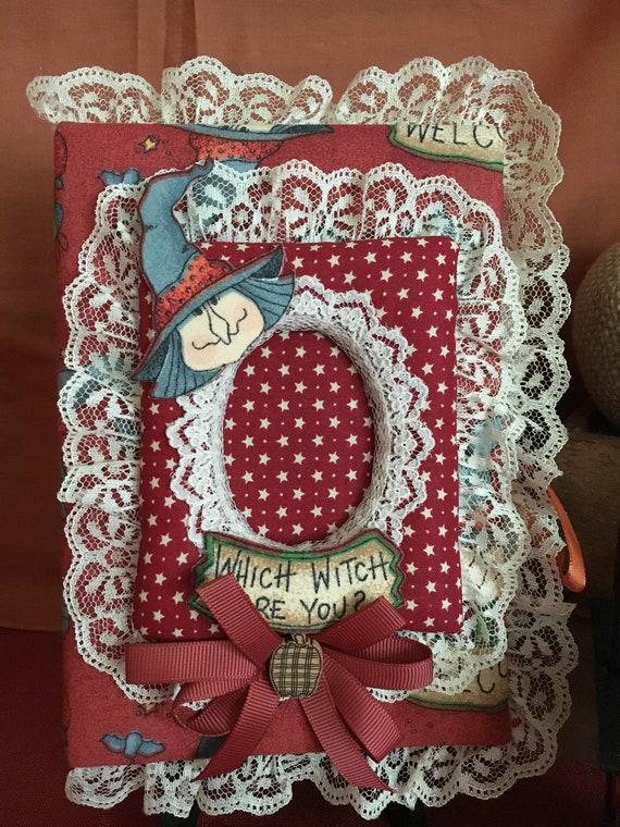 Which Witch Are You? -100pg Halloween Pocket Photo Album