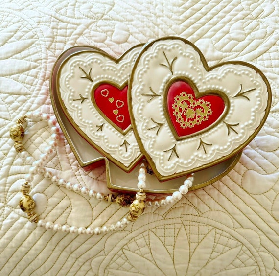 Red Double Heart Ceramic Jewelry/Trinket Box