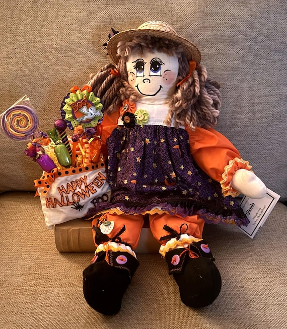 Muslin Halloween Doll-Glenda