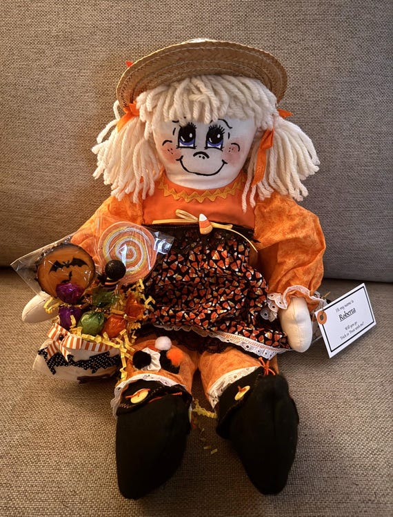 Muslin Halloween Doll-Roberta