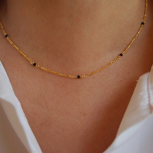 Dainty onyx necklace, minimalist necklace, sterling silver 925 necklace, delicate onyx necklace.