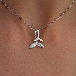 Silver 925 necklace, cz necklace, dainty cz necklace, sterling silver necklace, minimalist necklace, delicate cz necklace.
