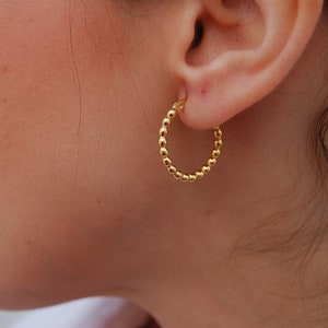 Sterling silver hoops earrings, dainty hoops, silver 925earrings, diameter: 20 mm.