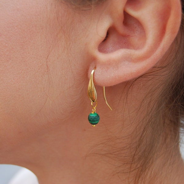 Malachite earrings, sterling silver earrings, gemstone earrings, dainty malachite earrings, diameter stone: 5 mm.