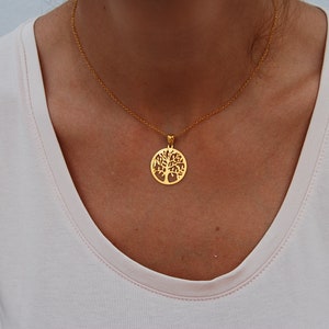 Silver 925 necklace, tree life necklace, dainty medal necklace, sterling silver necklace.