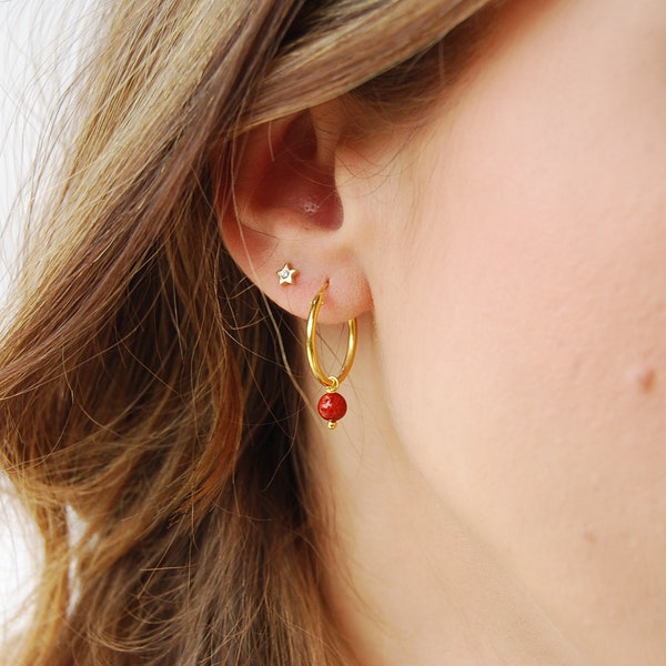 Rote Korallen Ohrringe, zierliche rote Korallen Creolen, SterlingSilber Ohrringe, Durchmesser Creolen: 18 mm
