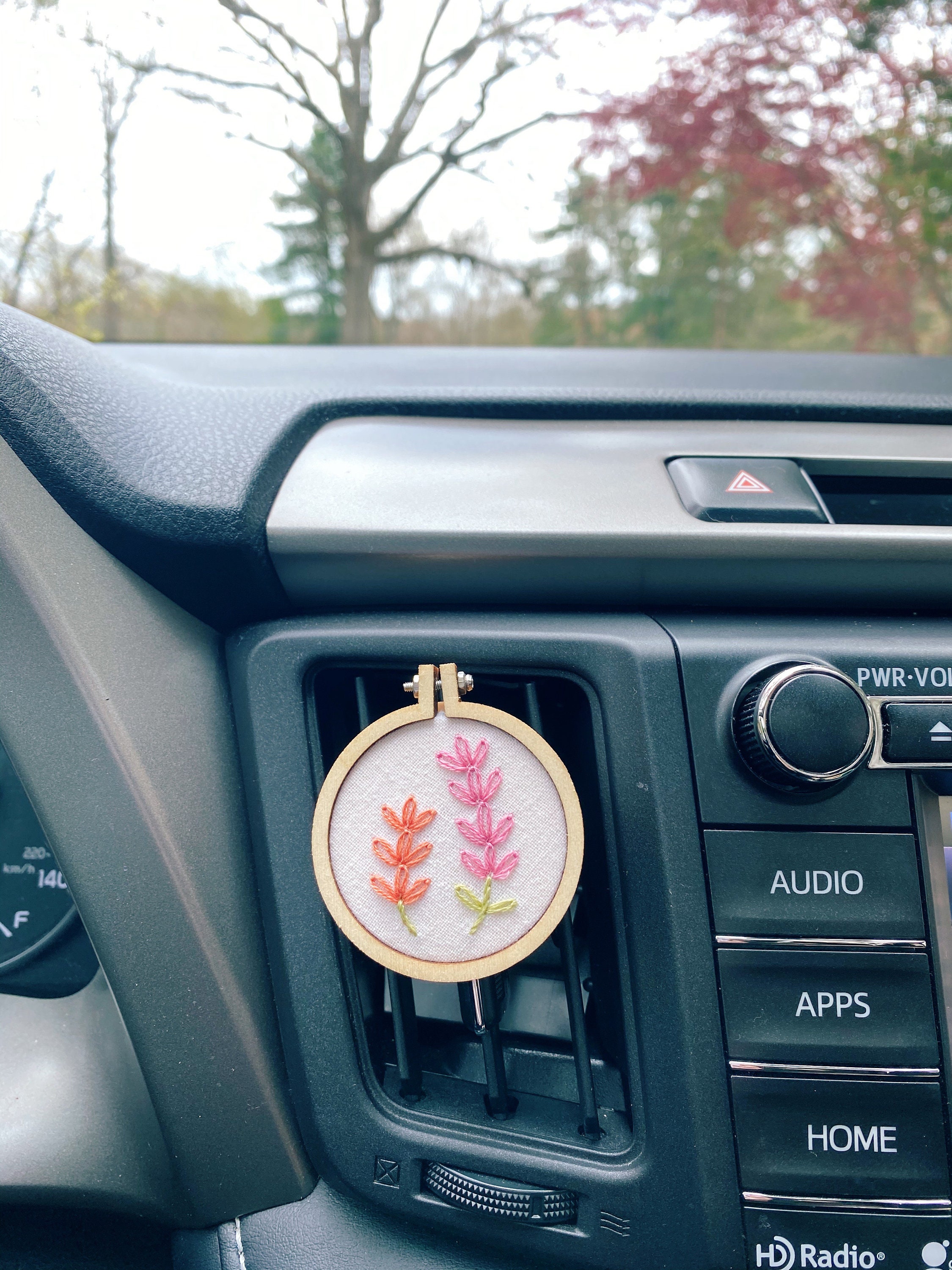 Embroidered Car Diffuser Vent Clip, Essential Oil, Lavender Embroidery, Car  Air Freshener, Car Accessories 