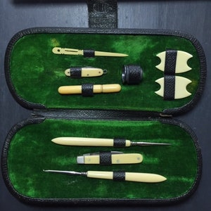 c1910 Antique German Sewing Kit Travel Kit Leather Case Rare