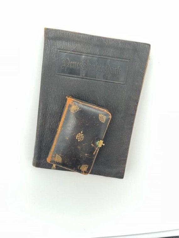 【４冊】ドイツアンティーク　重厚感のある祈禱書　讃美歌　レザー　古書　本 4冊】ドイツアンティーク 重厚感のある祈禱書 讃美歌 レザー 古書 本