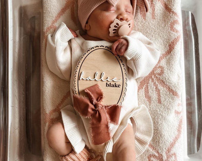 Birth announcement sign, Bow birth announcement sign, Hospital name sign for girl, Bows,Bow hospital sign,Ribbon name sign,Name announcement