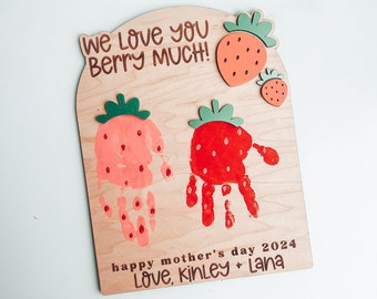DIY Handprint Magnet | Paint Craft | Mother's Day Sign | Father’s Day Sign | Gifts For Mom | Kids Craft Keepsake