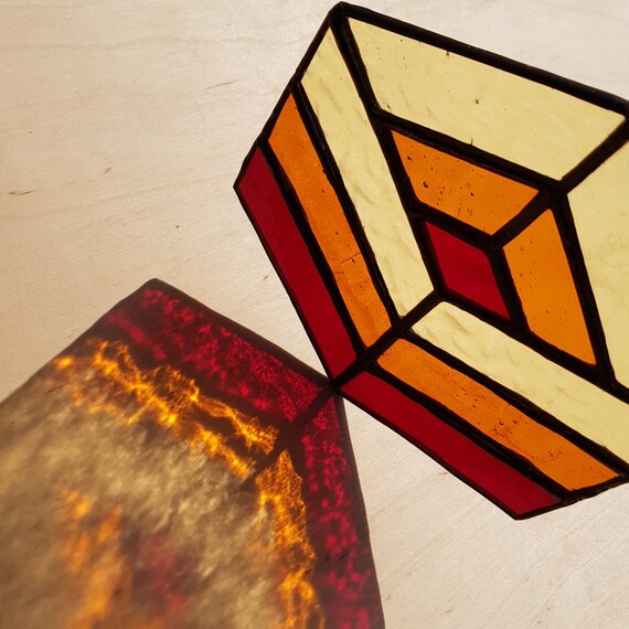 Geometric Design Stained Glass Modern Suncatcher In Vibrant Red And Yellow Glass Art Collectibles Glass Art Dalasmaker Se