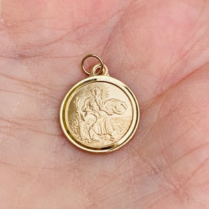 9 Carat Gold St Christopher Pendant: Patron Saint of Travel