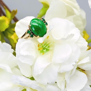 Vintage 14k Yellow Gold Jadeite & Emerald Ring - Size O (UK)