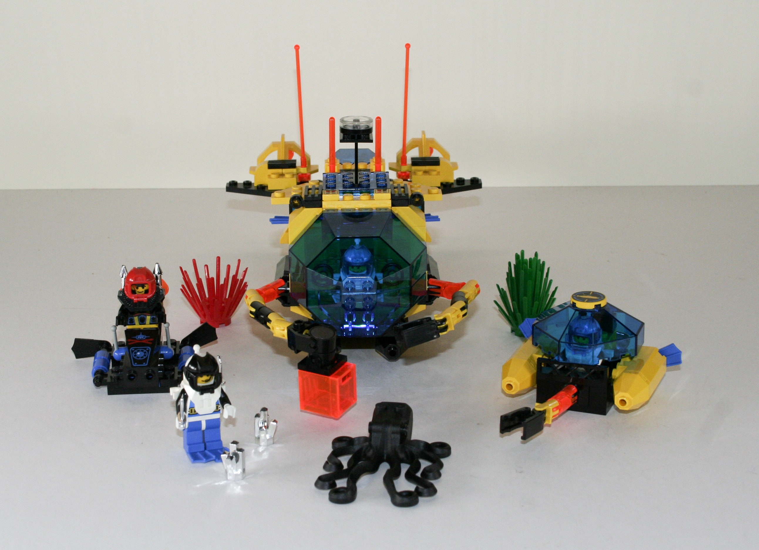 Three Vintage 1995 Lego Aquazone Vehicles Figures And Etsy Hong Kong