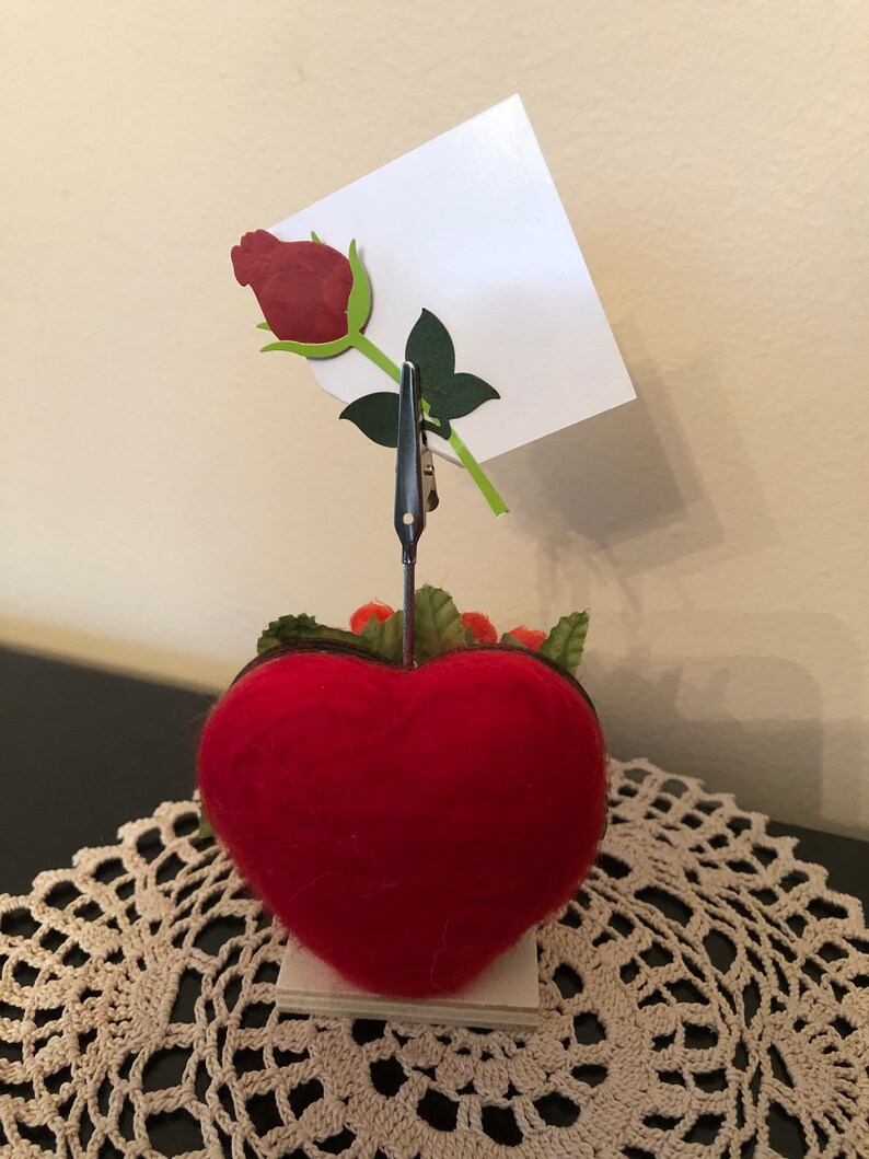 Great Valentines day gift. heart with red roses Unique picture holder