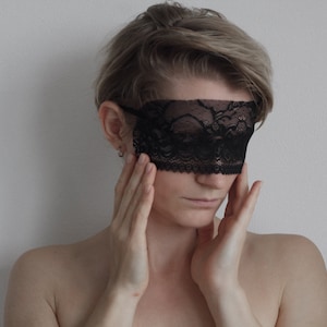 Lace Blindfold Mask/ Sexy Eye mask