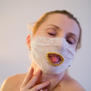 Fetish Blindfold mask with beads - Sexy Eyes mask