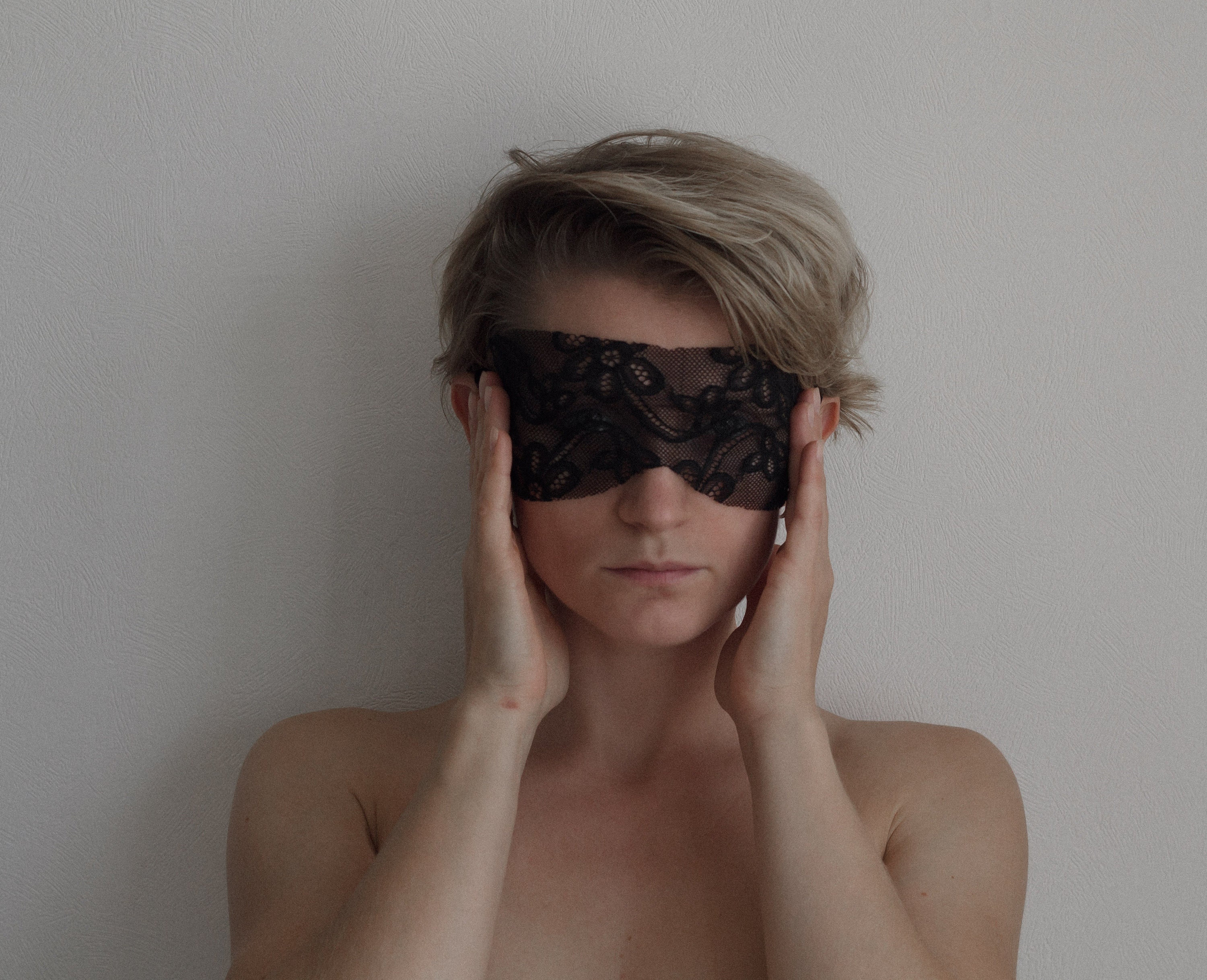 NEW Lady Sexy Lace Eye Mask Blindfolds Black White Cutout Patch
