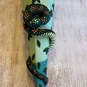 Cornet d'école, cornet de bonbons, serpent, peluche, carré de 80 cm, garçon, fille, vert
