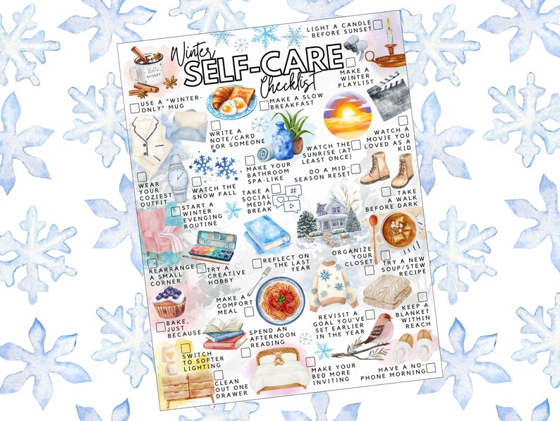 Pode incluir: Ilustra&ccedil;&atilde;o em aquarela de uma "Lista de Verifica&ccedil;&atilde;o de Autocuidado de Inverno" com v&aacute;rias atividades de autocuidado. Inclui imagens de uma caneca, pijama, um rel&oacute;gio, um nascer do sol, botas e um su&eacute;ter aconchegante. A lista &eacute; cercada por desenhos de flocos de neve.