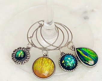 Wine Glass Charms, Iridescent black opal color wine marker,  elegant wine charm set of 4