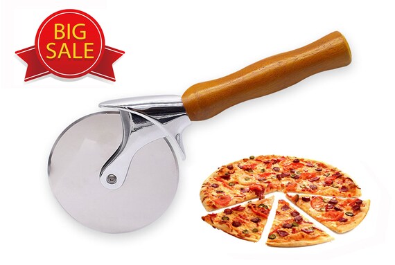 4 in. Stainless Steel Pizza Cutter Kit