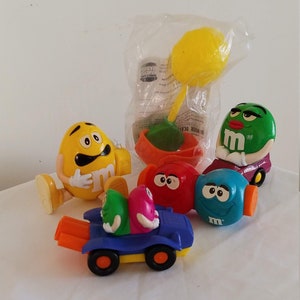 Burger King Kids Meals: 5 Assorted M&M Toys; 1997