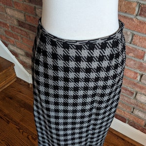 Vintage 1980's Bill Blass Black and Gray Checkered Skirt image 7