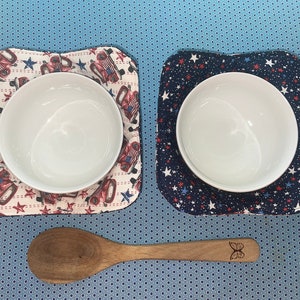 Bowl Cozies 4th July + Stars, reversible, set of 2, microwave bowl cozy, cotton, hot or cold bowl holder