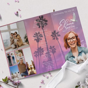 Könnte beinhalten: Ein dreifach gefaltetes Trauerprogramm mit einem rosa und violetten Sonnenuntergangs-Hintergrund. Das Programm zeigt ein Foto einer jungen Frau, die lächelt und eine weiße Taube hält. Der Text "Celebrating The Life Of... Elena Smith" steht oben auf dem Programm. Das Programm enthält auch eine Fotocollage der Frau mit Familie und Freunden.