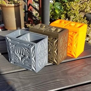 Magic The Gathering Deck and Dice Box - Planeswalker (Sleeved)